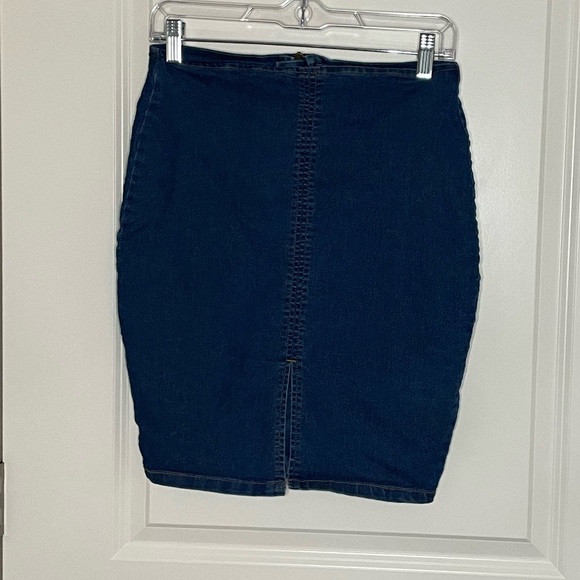 Medium Wash Denim Midi Skirt - Picture 3 of 5